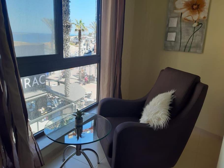 Lovely Two Bedroom Apartment 세인트폴스베이 외부 사진